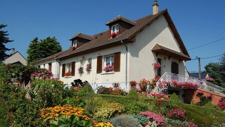 maison fleurie